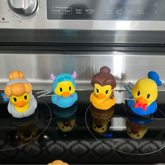 DISNEY/JEEP RUBBER DUCKS 3x3” (4) Cinderella/sulley/belle/donald - Picture 1 of 1